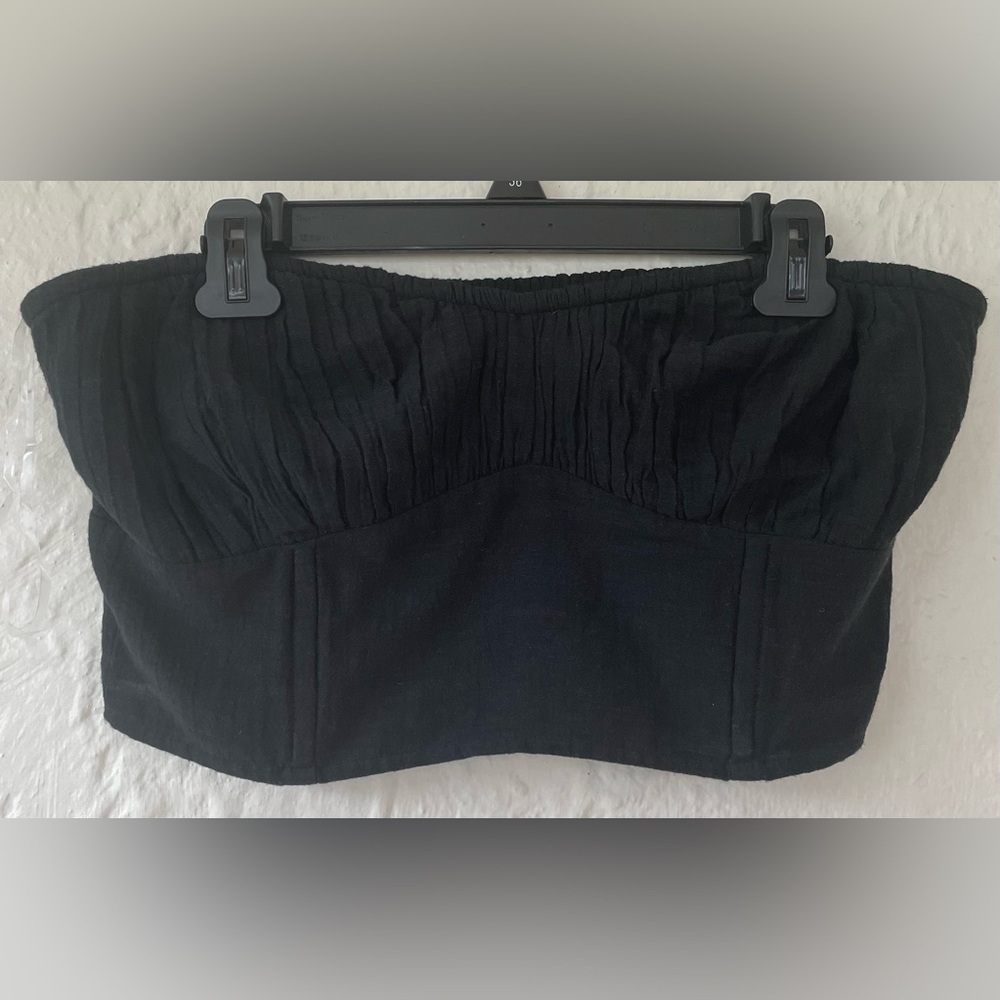 NWT American Eagle black cotton blend crop top, sweetheart neckline, elastic; L